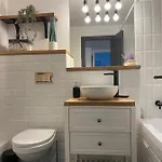 Evan Cozy Flat With Balcony & Parking, 13 September Апартаменты