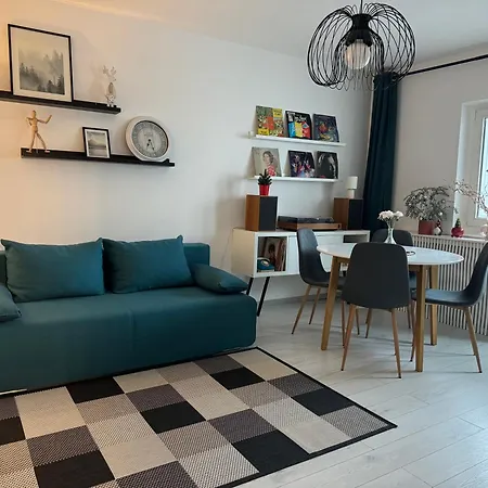 Evan Cozy Flat With Balcony & Parking, 13 September Apartment Bucharest
