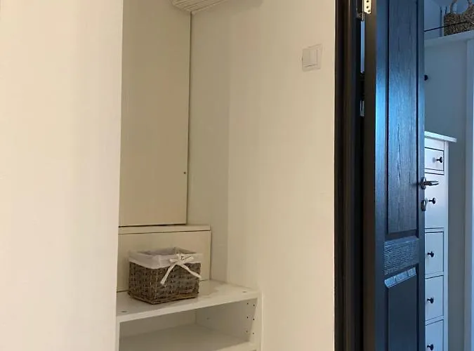Appartement Evan Cozy Flat With Balcony & Parking, 13 September Bucarest