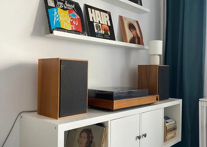 Evan Cozy Flat With Balcony & Parking, 13 September Apartamento